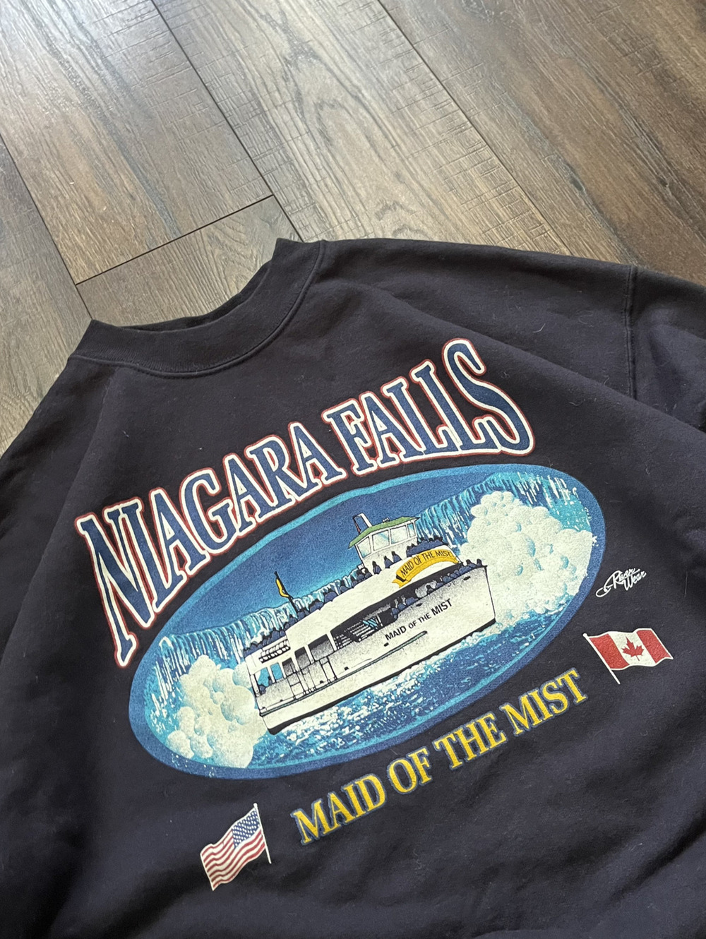 Vintage 90s Niagara Falls Maid of the Midst Graphic Crewneck Sweatshirt Large - Picture 5 of 7